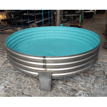 Bebedouro Bovino Pés Australiano Açomac 2600L 0,70x2,53m